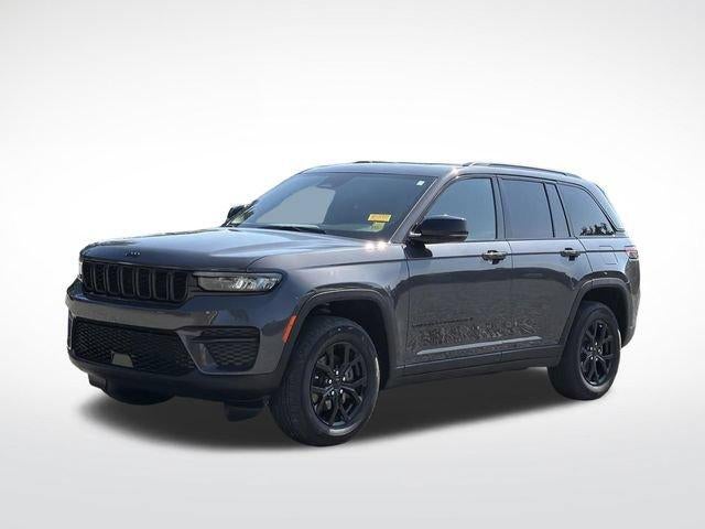 2025 Jeep Grand Cherokee Altitude X in Baltic Gray Met — front three-quarter view