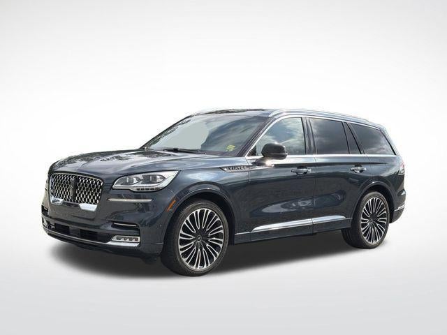 2024 Lincoln Aviator Black Label in Flight Blue Met — front three-quarter view